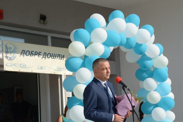 Кметът на Варна Иван Портних отправи поздрав по повод Международния