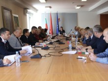 БСП започнаха да изготвят план за първите 100 дни на следващия парламент