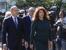 Инициативният комитет, издигнал Радев, очаква победа още на първи тур