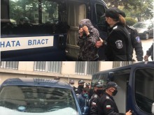 Това са родителите, оставили дечицата си да изгорят в пожара във Варна