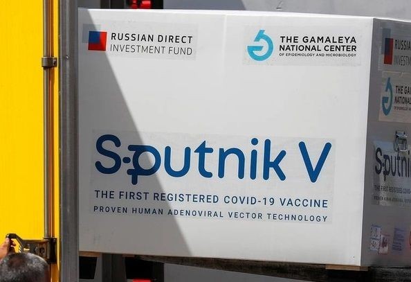 Русия ще тества ваксината си Sputnik V под формата на