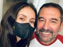 Нина Добрев отново в България