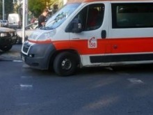 Стана ясно какво е състоянието на пометените на пешеходна пътека в Бургас майка и дъщеря