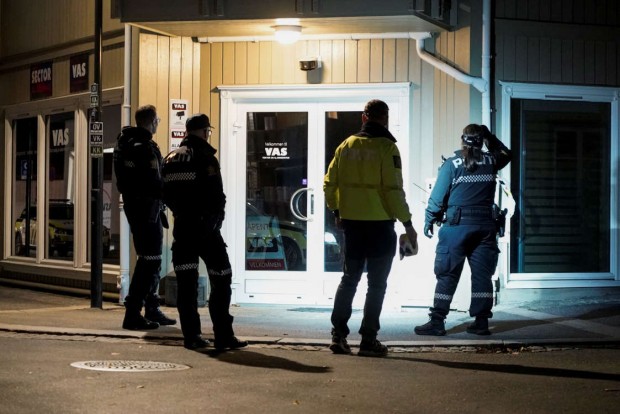 Ройтерс
37 годишен гражданин на Дания е заподозрян за убийството на петима