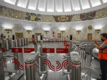 По интересен начин се заплаща билет в московското метро