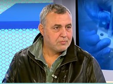Мутафчиев: Обявявам тотален бойкот на "зелените" сертификати