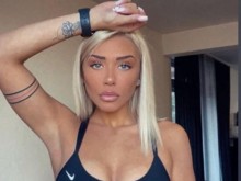 Сексапилната Дени от "Един за друг" окончателно прежали Дани! Ето кой е новият й любим!