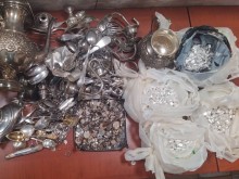 Митничари от Малко Търново откриха близо 34 кг сребро в колата на румънка