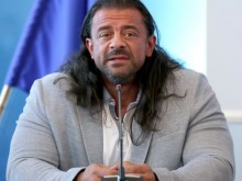 Алибегов: Безпрецедентно нещо се прави в момента в България