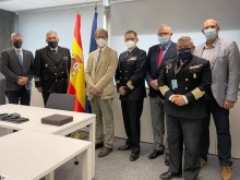 Започнаха преговорите за първото плаване на български кораб до Антарктида