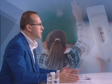 Директор на педиатрична болница: Децата с хронични заболявания трябва да се ваксинират