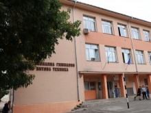 Ексклузивно: Затвориха всички училища в Пловдив и още 3 общини!