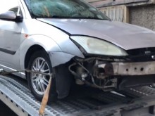 Тежко ПТП в Пловдив, кола се вряза в супермаркет!