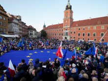 Ще предизвика ли конфликтът между ЕС и Полша Трета световна война?