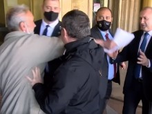 Стефчо Автографа проби президентската охрана!
