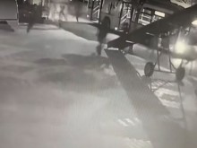 Мъж стреля по градски автобус в Турция, от който бил свален, защото не носел маска