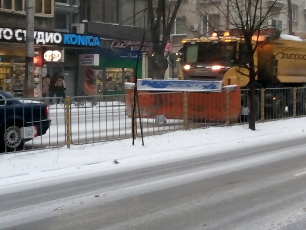 Varna24 bg
Поддържането на улиците и пътищата във Варна през зимния