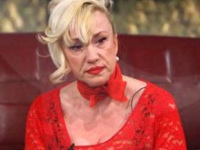 До няколко дни оперират Сашка Васева повторно