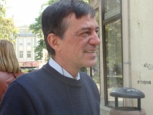 Задължават фирмаджии да кастрират кучетата, които ползват за охрана