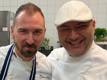 Шеф Манчев даде едно рамо на Андре Токев, обикновено не правел така