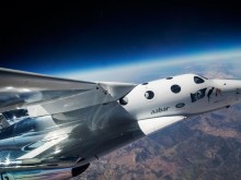 Virgin Galactic ������� ��� 100 ���������� ������