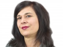 Йовка Златева: Задачата на БСП е да върне предишната слава на българското образование