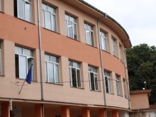 Извънредно: Ето докога учениците от Пловдив остават онлайн