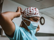 Белгия ще отнема правата на неваксинирани здравни работници