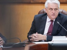 Рашков: Няма данни, че допълнителните машини са за изборни манипулации