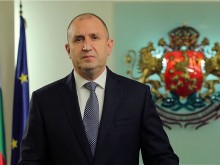 Днес Радев ще направи обръщение към народа