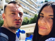 Пиленцата от Монако станаха за смях, папараци ги уловиха в крачка!
