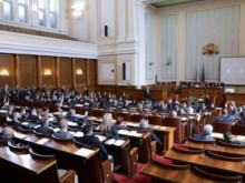 Близо 5000 лева ще бъде стартовата заплата на един депутат в следващия парламент