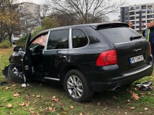 Шофьорът на поршето пред полицаи: Цяла вечер пих с приятели, уплаших се!