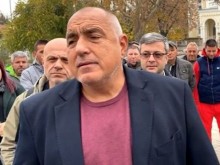 За първи път, откакто се явява на избори, Борисов губи и двата района, в които води листа