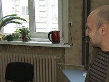 Очевидец: Бивша учителка си пъхна разписката в устата и започна да я дъвче