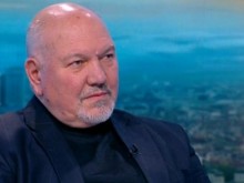 Александър Маринов: Няма да има отлив на избирателите на Румен Радев