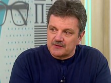 Известен наш пулмолог: Политиката се намесва твърде много в контрола на пандемията