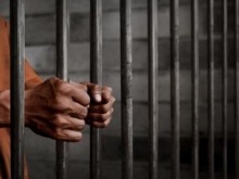 Мъж, нарушил 3 пъти карантината си, отива в затвора за година