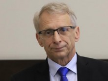 Акад. Денков: Нямам проблем да работя в екип с Кирил Петков и Асен Василев