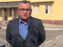 Нападнаха кмета на софийско село заради забележка