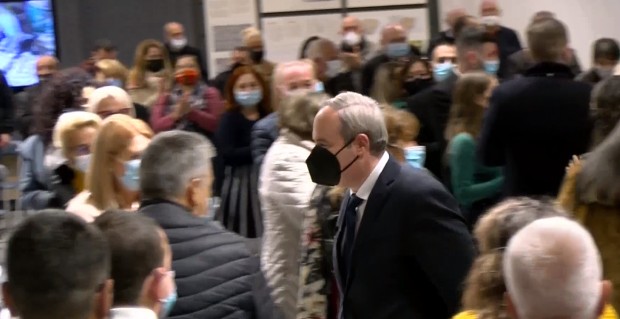 НА ЖИВО: Анастас Герджиков и Невяна Митева закриват кампанията си