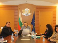 Гечев: Разработени са 5 варианта за въздействието на таван на плащанията
