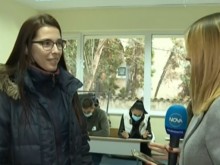 Актрисата Радина Думаян гласува с надежда България да се превърне в едно по-добро място за живеене