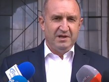 Румен Радев: Нека всеки намери 15 минути днес, за да не губим 5 години в бъдещето
