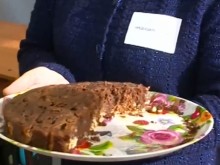 В Раковски черпеха с кекс избирателите