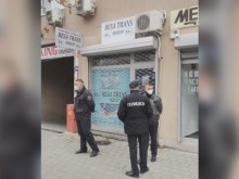 Полиция обгради офиса на "Беса транс", собственик на автобуса, който изгоря на АМ "Струма"