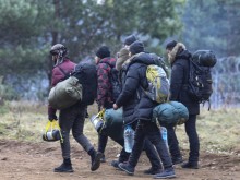 Заловиха две групи мигранти в Шуменско