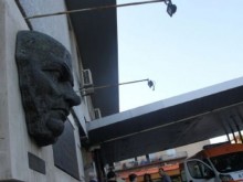 Близки на пострадалите от АМ "Струма" пристигнаха в София