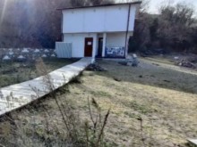 Съдът постанови: Сградата на плажа край "летните сараи" в парк Росенец е незаконна