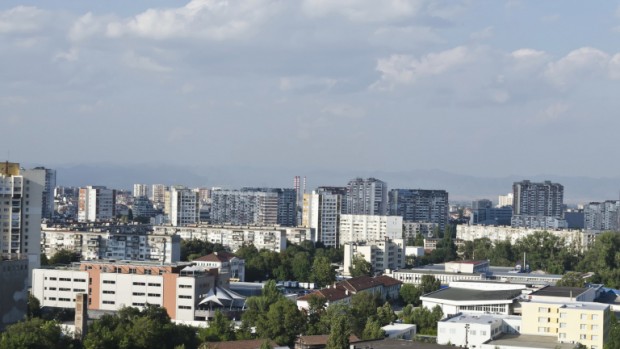 Средно българско домакинство трябва да събира целия си брутен доход